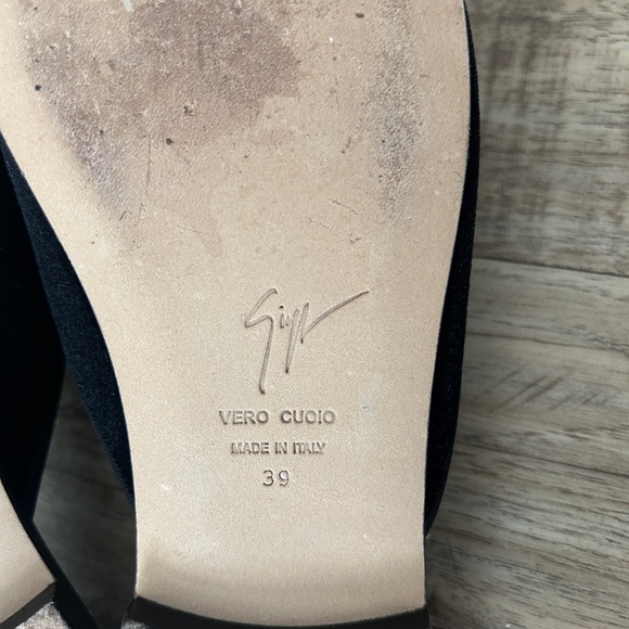 Giuseppe Zanotti Black Jeweled Mules - Made in Italy - Women's size 39 - Picture 7 of 7